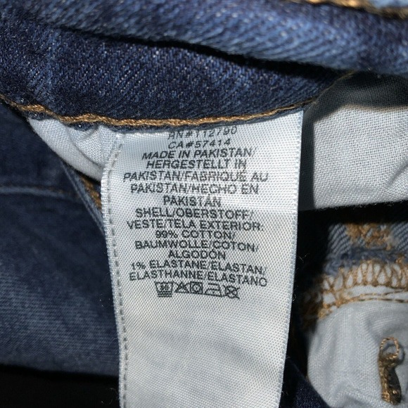 True Religion Starr High Rise Cropped Straight Jeans Women’s 29 (29/27) Distress - Picture 12 of 13